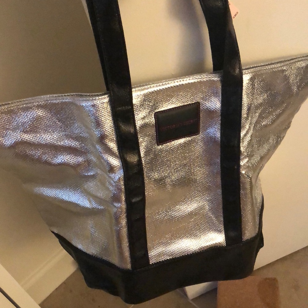 Victoria’s Secret tote bag brand new